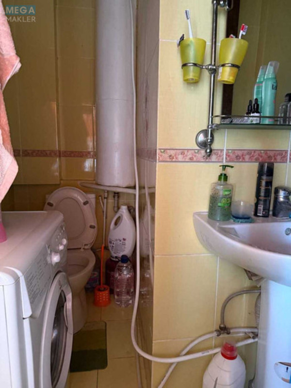 Продаж 3 кімнатної квартири (46/?/6), 2 пов. 2 пов. будинку, <a class="location-link" href="/odessa/" title="Недвижимость Одеса">Одеса</a>, <a class="location-link" href="/odessa/primorskij/" title="Недвижимость Приморський район">Приморський р-н</a>, Канатная (изображение 8)