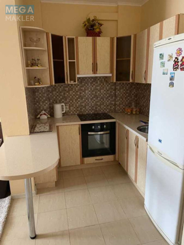 Оренда 1 кімнатної квартири, <a class="location-link" href="/odessa/" title="Недвижимость Одеса">Одеса</a>, <a class="location-link" href="/odessa/primorskij/" title="Недвижимость Приморський район">Приморський р-н</a>, Среднефонтанская, 19г (изображение 5)
