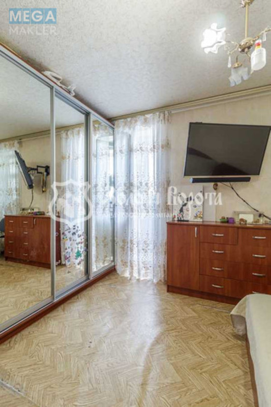 Продаж 3 кімнатної квартири (90/46/11), 17 пов. 20 пов. будинку, <a class="location-link" href="/kiev/" title="Недвижимость Київ">Київ</a>, <a class="location-link" href="/kiev/obolonskij/" title="Недвижимость Оболонський район">Оболонський р-н</a>, Полярна вул., 8є (изображение 6)