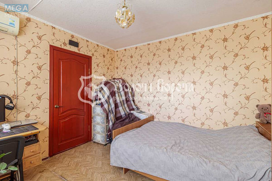 Продаж 3 кімнатної квартири (90/46/11), 17 пов. 20 пов. будинку, <a class="location-link" href="/kiev/" title="Недвижимость Київ">Київ</a>, <a class="location-link" href="/kiev/obolonskij/" title="Недвижимость Оболонський район">Оболонський р-н</a>, Полярна вул., 8є (изображение 8)