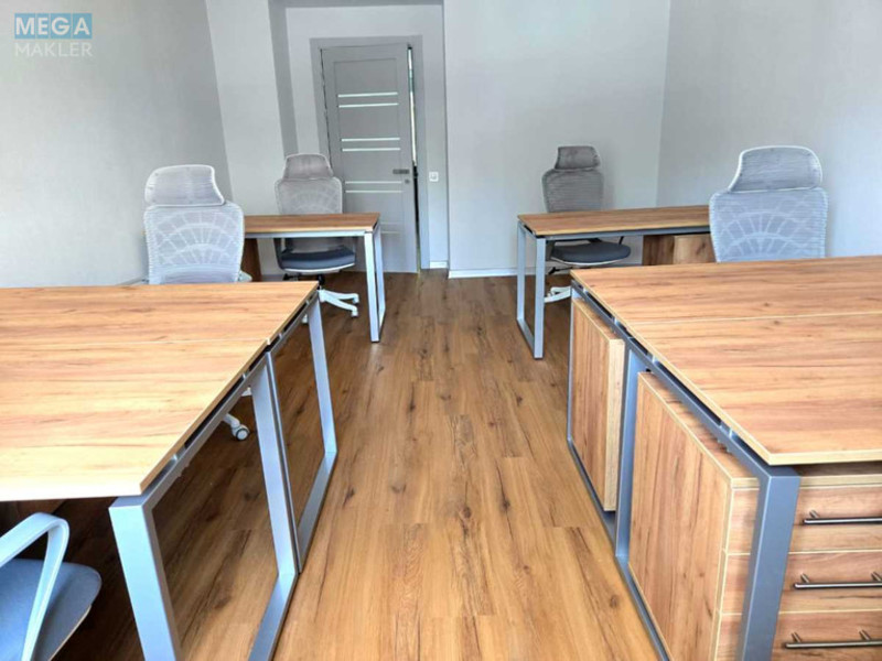 Оренда комерційної нерухомості, 78 кв.м, под офис, <a class="location-link" href="/kiev/" title="Недвижимость Київ">Київ</a>, <a class="location-link" href="/kiev/pecherskij/" title="Недвижимость Печерський район">Печерський р-н</a>, Еспланадна вул., 32 (изображение 5)