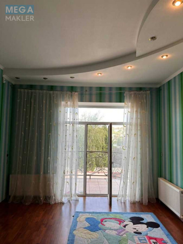 Продаж дома, 2 поверху, 340 кв.м, 5 кімнат, ділянка 9 соток, <a class="location-link" href="/dnepropetrovsk/" title="Недвижимость Дніпра">Дніпро</a>, Пластовская (изображение 6)