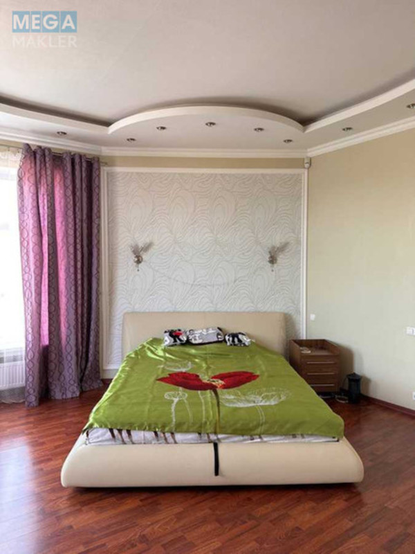 Продаж дома, 2 поверху, 340 кв.м, 5 кімнат, ділянка 9 соток, <a class="location-link" href="/dnepropetrovsk/" title="Недвижимость Дніпра">Дніпро</a>, Пластовская (изображение 8)