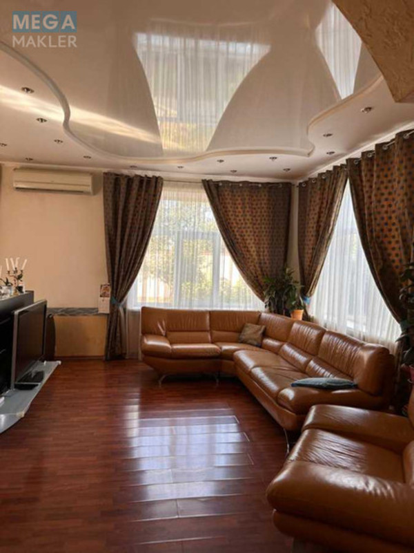Продаж дома, 2 поверху, 340 кв.м, 5 кімнат, ділянка 9 соток, <a class="location-link" href="/dnepropetrovsk/" title="Недвижимость Дніпра">Дніпро</a>, Пластовская (изображение 15)