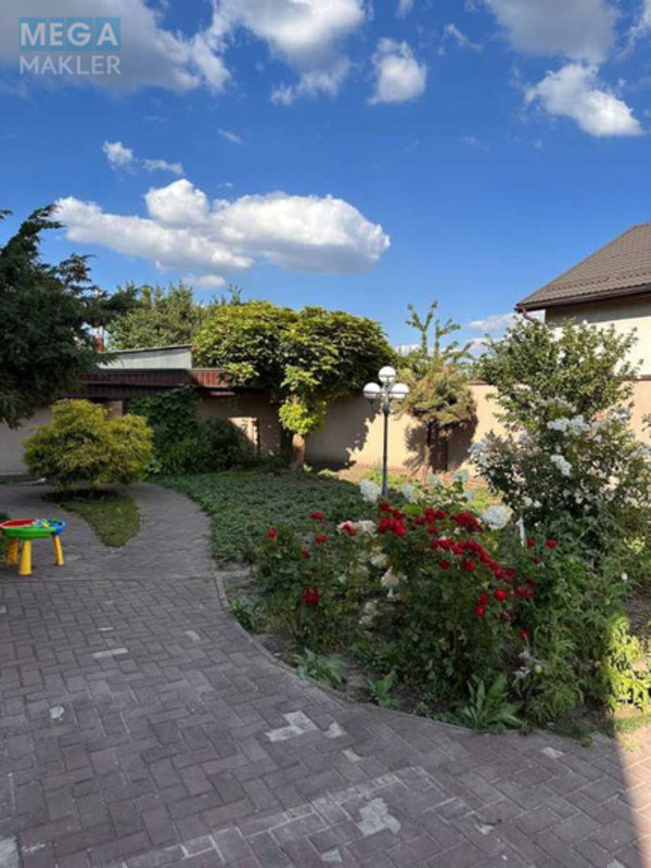 Продаж дома, 2 поверху, 340 кв.м, 5 кімнат, ділянка 9 соток, <a class="location-link" href="/dnepropetrovsk/" title="Недвижимость Дніпра">Дніпро</a>, Пластовская (изображение 24)