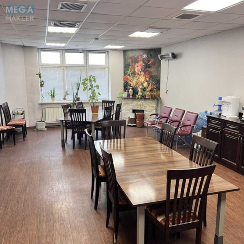 Оренда окремої будівлі/побудови, 400 кв.м, <a class="location-link" href="/kiev/" title="Недвижимость Київ">Київ</a>, <a class="location-link" href="/kiev/obolonskij/" title="Недвижимость Оболонський район">Оболонський р-н</a>, Маршала Тимошенка вул., 21 (изображение 14)