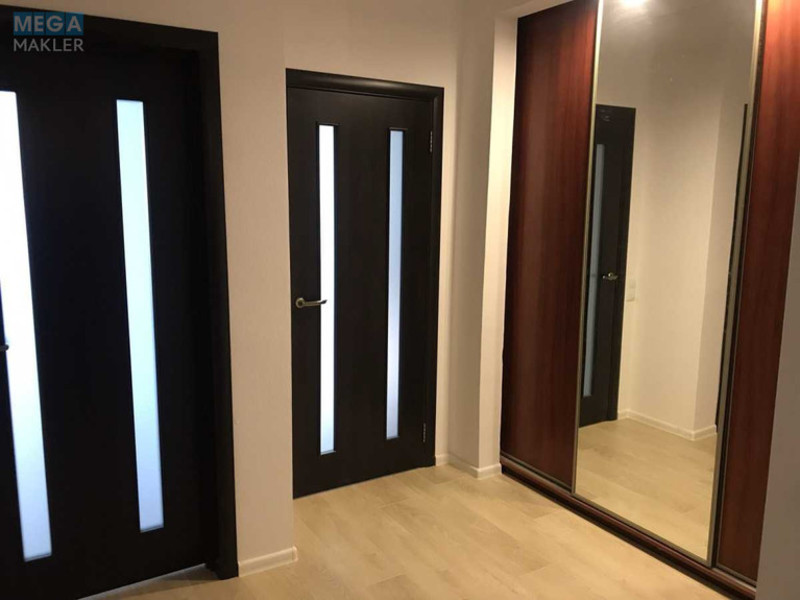 Продаж 1 кімнатної квартири (70/15/40), 4 пов. 25 пов. будинку, <a class="location-link" href="/kiev/" title="Недвижимость Київ">Київ</a>, <a class="location-link" href="/kiev/darnickij/" title="Недвижимость Дарницький район">Дарницький р-н</a>, Харьковское шоссе, 182 (изображение 3)