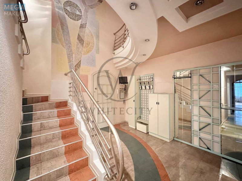 Продаж 5 кімнатної квартири (245/147/32), 15 пов. 16 пов. будинку, <a class="location-link" href="/kiev/" title="Недвижимость Київ">Київ</a>, <a class="location-link" href="/kiev/obolonskij/" title="Недвижимость Оболонський район">Оболонський р-н</a>, Героев Сталинграда просп., 22 (изображение 14)