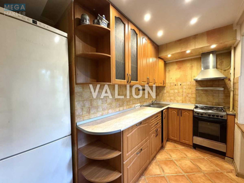 Продаж 3 кімнатної квартири (64,5/44/6,9), 3 пов. 9 пов. будинку, <a class="location-link" href="/kiev/" title="Недвижимость Київ">Київ</a>, <a class="location-link" href="/kiev/solomenskij/" title="Недвижимость Солом'янський район">Солом'янський р-н</a>, Курська вул., 11 (изображение 3)