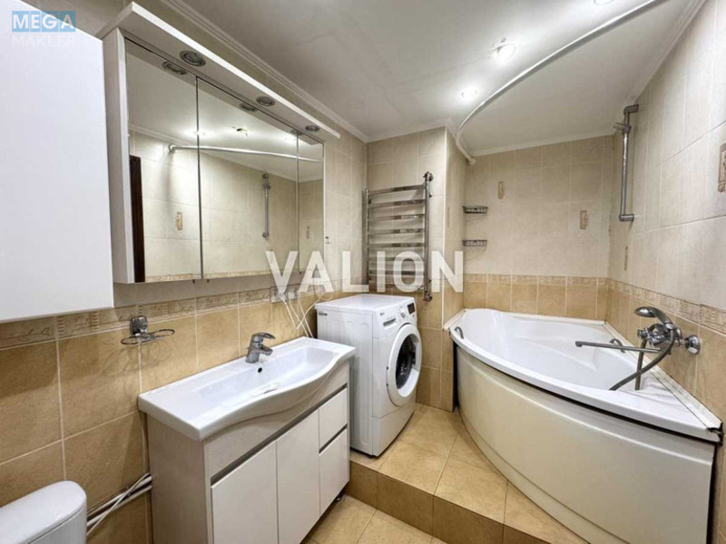 Продаж 3 кімнатної квартири (64,5/44/6,9), 3 пов. 9 пов. будинку, <a class="location-link" href="/kiev/" title="Недвижимость Київ">Київ</a>, <a class="location-link" href="/kiev/solomenskij/" title="Недвижимость Солом'янський район">Солом'янський р-н</a>, Курська вул., 11 (изображение 11)