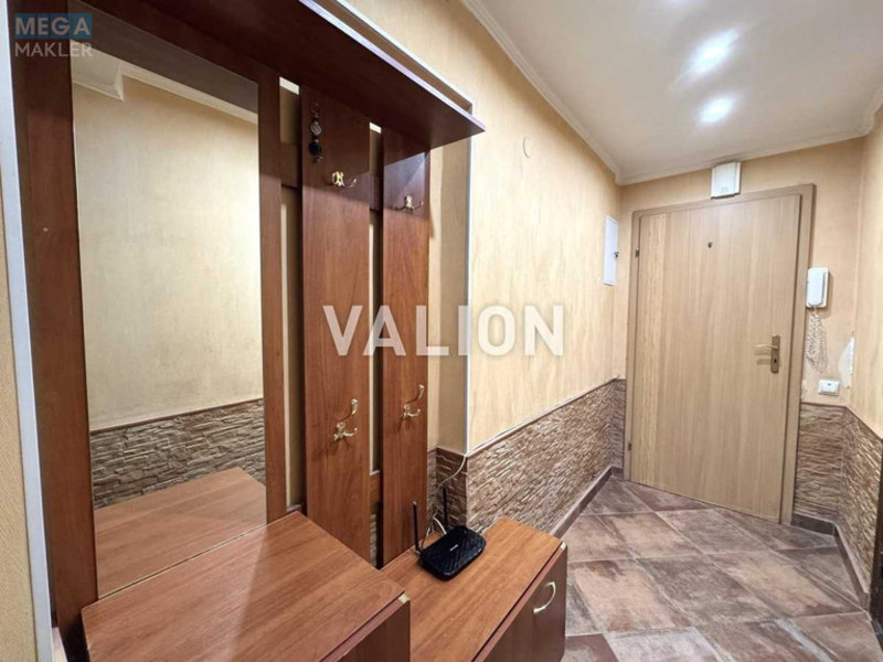 Продаж 3 кімнатної квартири (64,5/44/6,9), 3 пов. 9 пов. будинку, <a class="location-link" href="/kiev/" title="Недвижимость Київ">Київ</a>, <a class="location-link" href="/kiev/solomenskij/" title="Недвижимость Солом'янський район">Солом'янський р-н</a>, Курська вул., 11 (изображение 12)