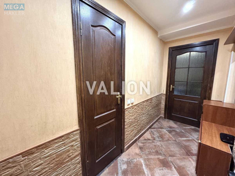 Продаж 3 кімнатної квартири (64,5/44/6,9), 3 пов. 9 пов. будинку, <a class="location-link" href="/kiev/" title="Недвижимость Київ">Київ</a>, <a class="location-link" href="/kiev/solomenskij/" title="Недвижимость Солом'янський район">Солом'янський р-н</a>, Курська вул., 11 (изображение 13)
