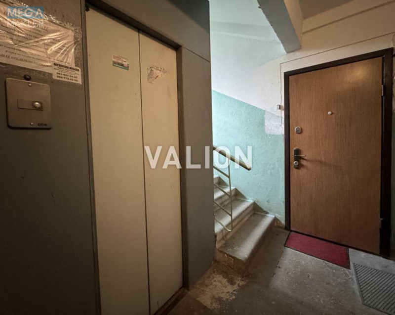 Продаж 3 кімнатної квартири (64,5/44/6,9), 3 пов. 9 пов. будинку, <a class="location-link" href="/kiev/" title="Недвижимость Київ">Київ</a>, <a class="location-link" href="/kiev/solomenskij/" title="Недвижимость Солом'янський район">Солом'янський р-н</a>, Курська вул., 11 (изображение 14)