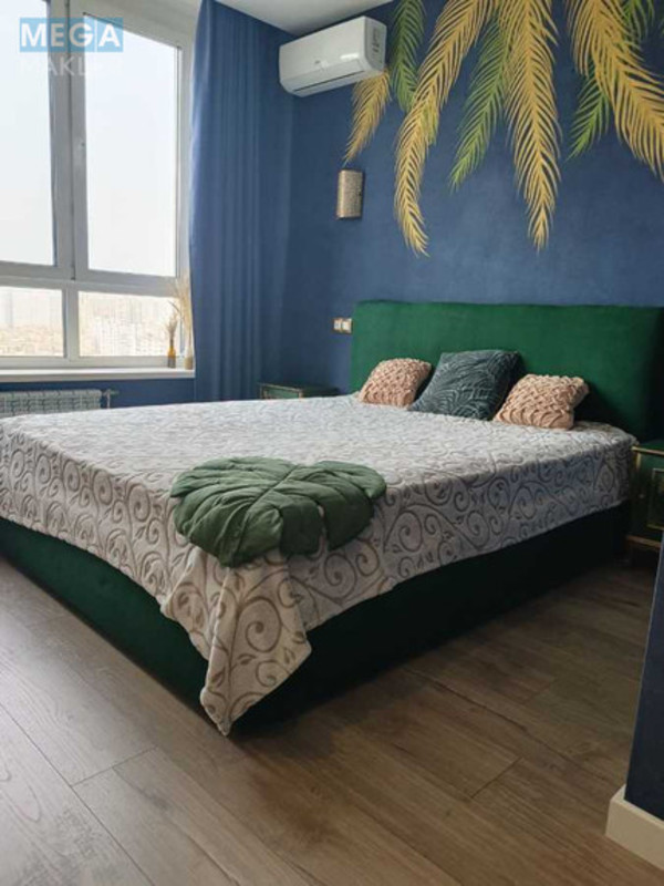 Оренда 2 кімнатної квартири, <a class="location-link" href="/kiev/" title="Недвижимость Київ">Київ</a>, <a class="location-link" href="/kiev/darnickij/" title="Недвижимость Дарницький район">Дарницький р-н</a>, Вірменська вул., 6 (изображение 2)