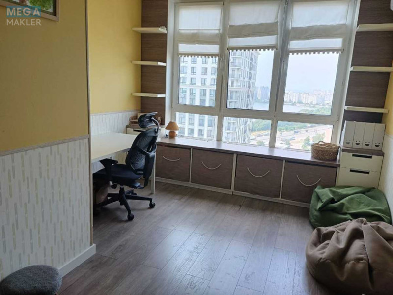 Оренда 2 кімнатної квартири, <a class="location-link" href="/kiev/" title="Недвижимость Київ">Київ</a>, <a class="location-link" href="/kiev/darnickij/" title="Недвижимость Дарницький район">Дарницький р-н</a>, Вірменська вул., 6 (изображение 4)