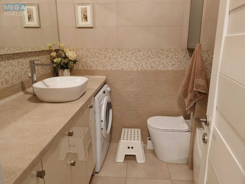 Оренда 2 кімнатної квартири, <a class="location-link" href="/kiev/" title="Недвижимость Київ">Київ</a>, <a class="location-link" href="/kiev/darnickij/" title="Недвижимость Дарницький район">Дарницький р-н</a>, Вірменська вул., 6 (изображение 18)