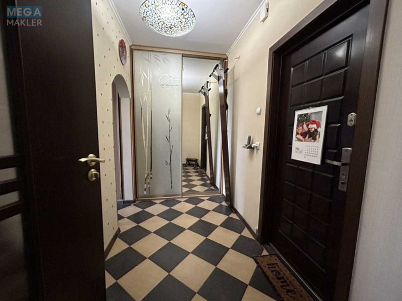 Продаж 1 кімнатної квартири (43,2/18/8,4), 10 пов. 16 пов. будинку, <a class="location-link" href="/kiev/" title="Недвижимость Київ">Київ</a>, <a class="location-link" href="/kiev/darnickij/" title="Недвижимость Дарницький район">Дарницький р-н</a>, Ревуцького вул., 11г (изображение 7)