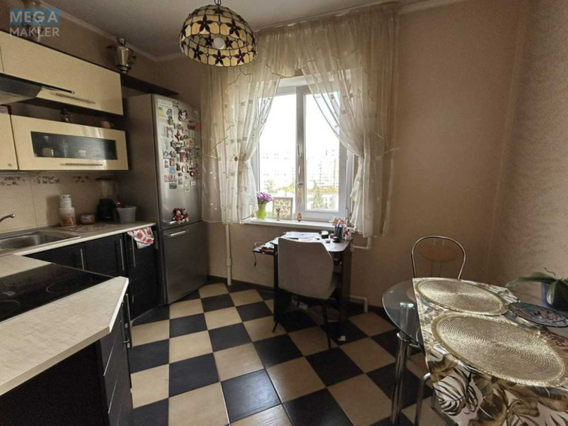 Продаж 1 кімнатної квартири (43,2/18/8,4), 10 пов. 16 пов. будинку, <a class="location-link" href="/kiev/" title="Недвижимость Київ">Київ</a>, <a class="location-link" href="/kiev/darnickij/" title="Недвижимость Дарницький район">Дарницький р-н</a>, Ревуцького вул., 11г (изображение 9)
