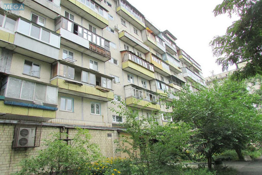 Продаж 3 кімнатної квартири (59,6/39/7), 6 пов. 9 пов. будинку, <a class="location-link" href="/kiev/" title="Недвижимость Київ">Київ</a>, <a class="location-link" href="/kiev/svyatoshinskij/" title="Недвижимость Святошинський район">Святошинський р-н</a>, Чернобыльская ул., 3 (изображение 2)