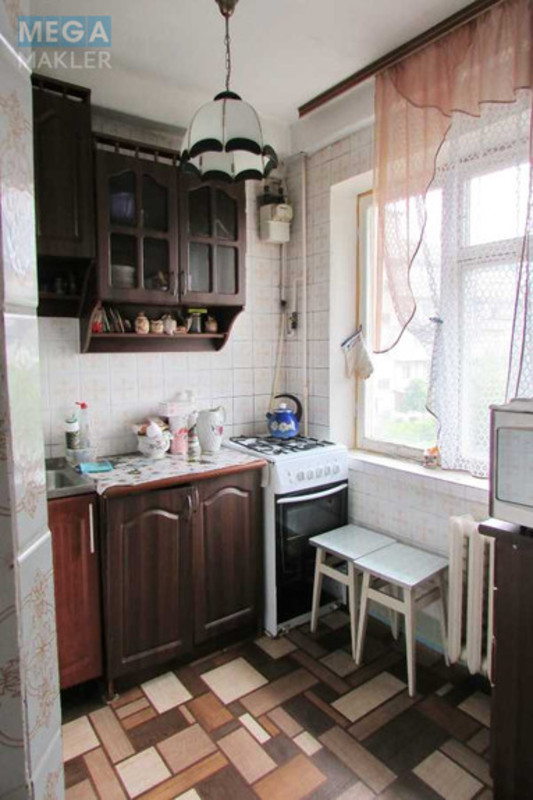 Продаж 3 кімнатної квартири (59,6/39/7), 6 пов. 9 пов. будинку, <a class="location-link" href="/kiev/" title="Недвижимость Київ">Київ</a>, <a class="location-link" href="/kiev/svyatoshinskij/" title="Недвижимость Святошинський район">Святошинський р-н</a>, Чернобыльская ул., 3 (изображение 3)