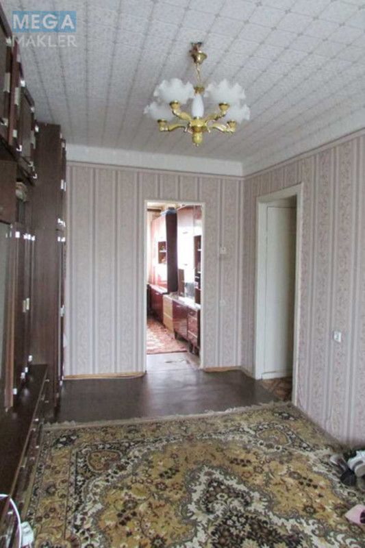Продаж 3 кімнатної квартири (59,6/39/7), 6 пов. 9 пов. будинку, <a class="location-link" href="/kiev/" title="Недвижимость Київ">Київ</a>, <a class="location-link" href="/kiev/svyatoshinskij/" title="Недвижимость Святошинський район">Святошинський р-н</a>, Чернобыльская ул., 3 (изображение 8)