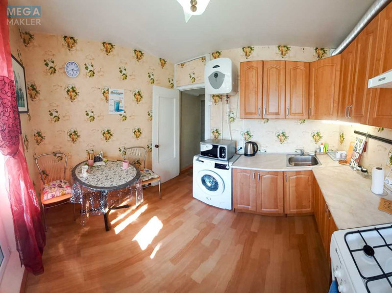 Оренда 1 кімнатної квартири, <a class="location-link" href="/kiev/" title="Недвижимость Київ">Київ</a>, <a class="location-link" href="/kiev/solomenskij/" title="Недвижимость Солом'янський район">Солом'янський р-н</a>, Генерала Тупикова ул., 14в (изображение 7)