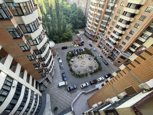 Продаж 3 кімнатної квартири (134,3/67/15), 11 пов. 22 пов. будинку, <a class="location-link" href="/kiev/" title="Недвижимость Київ">Київ</a>, <a class="location-link" href="/kiev/pecherskij/" title="Недвижимость Печерський район">Печерський р-н</a>, Лесі Українки бульв., 7б (изображение 7)