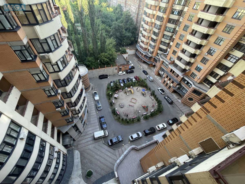 Продаж 3 кімнатної квартири (134,3/67/15), 11 пов. 22 пов. будинку, <a class="location-link" href="/kiev/" title="Недвижимость Київ">Київ</a>, <a class="location-link" href="/kiev/pecherskij/" title="Недвижимость Печерський район">Печерський р-н</a>, Лесі Українки бульв., 7б (изображение 7)
