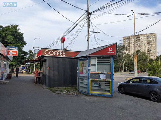 Оренда комерційної нерухомості, 6&nbsp;кв.м, под магазин, <a class="location-link" href="/kiev/" title="Недвижимость Київ">Київ</a>, <a class="location-link" href="/kiev/goloseevskij/" title="Недвижимость Голосіївський район">Голосіївський р-н</a>, Академіка Глушкова просп., 13 (изображение 4)