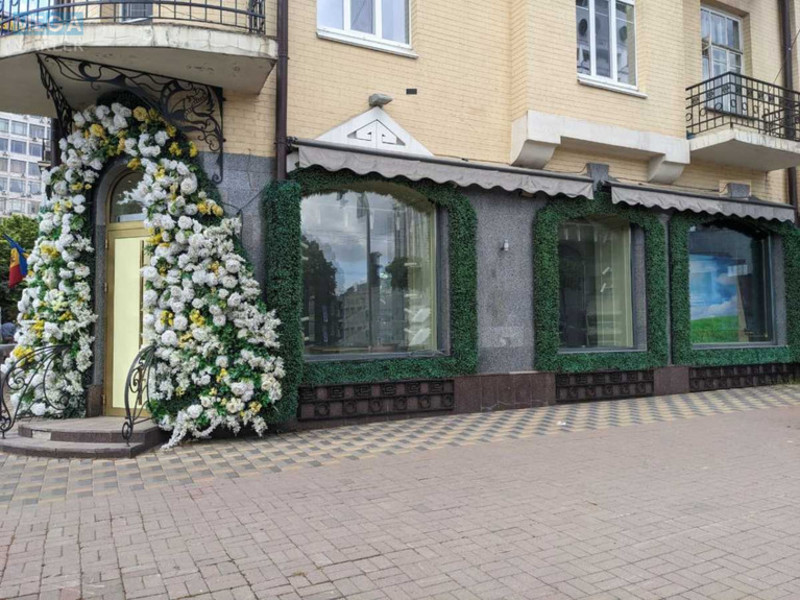 Оренда окремої будівлі/побудови, 211&nbsp;кв.м, <a class="location-link" href="/kiev/" title="Недвижимость Київ">Київ</a>, <a class="location-link" href="/kiev/pecherskij/" title="Недвижимость Печерський район">Печерський р-н</a>, Івана Мазепи вул., 18 (изображение 3)