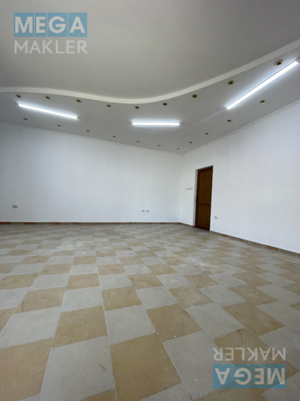 Оренда приміщення у нежитловому будинку, свіжий ремонт, <a class="location-link" href="/komarno/" title="Недвижимость Комарно">Комарно</a>, Івана Франка 10 (изображение 3)