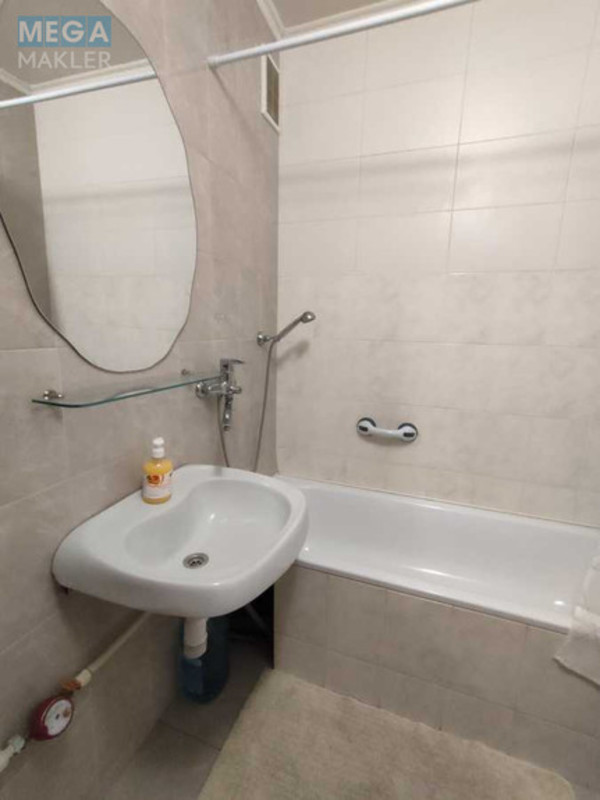 Оренда 1 кімнатної квартири, <a class="location-link" href="/kiev/" title="Недвижимость Київ">Київ</a>, <a class="location-link" href="/kiev/darnickij/" title="Недвижимость Дарницький район">Дарницький р-н</a>, Михайла Драгоманова вул., 14 (изображение 9)