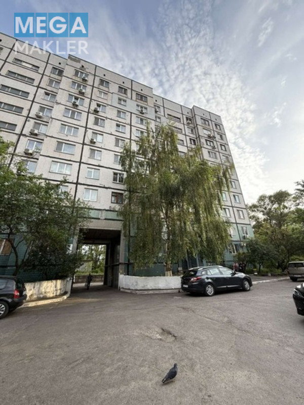 Продаж 3 кімнатної квартири (67/38/11), 1 пов. 9 пов. будинку, <a class="location-link" href="/dnepropetrovsk/" title="Недвижимость Дніпра">Дніпро</a>, <a class="location-link" href="/dnepropetrovsk/amur-nizhnedneprovskij/" title="Недвижимость Амур-Нижньодніпровський район">Амур-Нижньодніпровський р-н</a> (изображение 2)