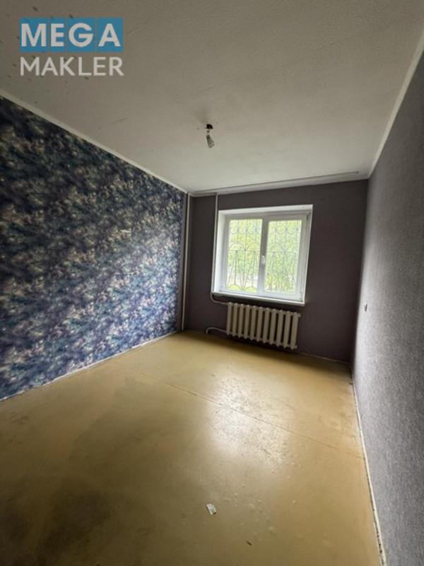 Продаж 3 кімнатної квартири (67/38/11), 1 пов. 9 пов. будинку, <a class="location-link" href="/dnepropetrovsk/" title="Недвижимость Дніпра">Дніпро</a>, <a class="location-link" href="/dnepropetrovsk/amur-nizhnedneprovskij/" title="Недвижимость Амур-Нижньодніпровський район">Амур-Нижньодніпровський р-н</a> (изображение 3)
