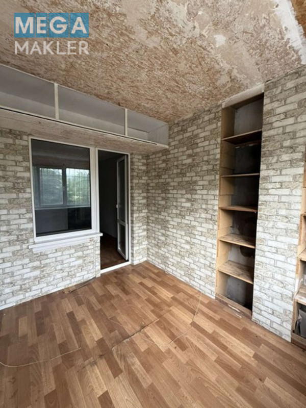 Продаж 3 кімнатної квартири (67/38/11), 1 пов. 9 пов. будинку, <a class="location-link" href="/dnepropetrovsk/" title="Недвижимость Дніпра">Дніпро</a>, <a class="location-link" href="/dnepropetrovsk/amur-nizhnedneprovskij/" title="Недвижимость Амур-Нижньодніпровський район">Амур-Нижньодніпровський р-н</a> (изображение 7)