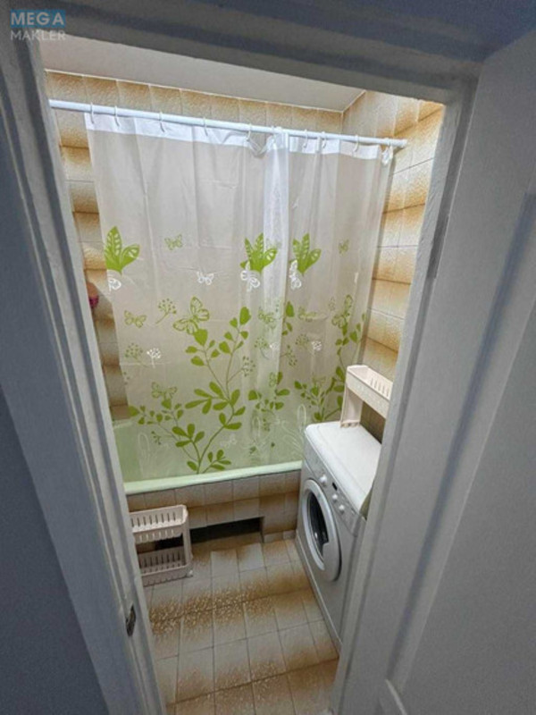 Оренда 2 кімнатної квартири, <a class="location-link" href="/kiev/" title="Недвижимость Київ">Київ</a>, <a class="location-link" href="/kiev/goloseevskij/" title="Недвижимость Голосіївський район">Голосіївський р-н</a>, Жилянская ул., 55 (изображение 8)