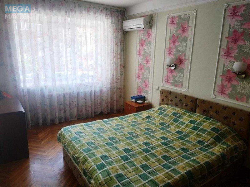 Оренда 3 кімнатної квартири, <a class="location-link" href="/kiev/" title="Недвижимость Київ">Київ</a>, <a class="location-link" href="/kiev/solomenskij/" title="Недвижимость Солом'янський район">Солом'янський р-н</a>, Повітрофлотський просп., 52/1 (изображение 7)