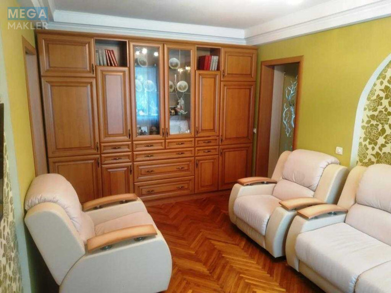 Оренда 3 кімнатної квартири, <a class="location-link" href="/kiev/" title="Недвижимость Київ">Київ</a>, <a class="location-link" href="/kiev/solomenskij/" title="Недвижимость Солом'янський район">Солом'янський р-н</a>, Повітрофлотський просп., 52/1 (изображение 13)
