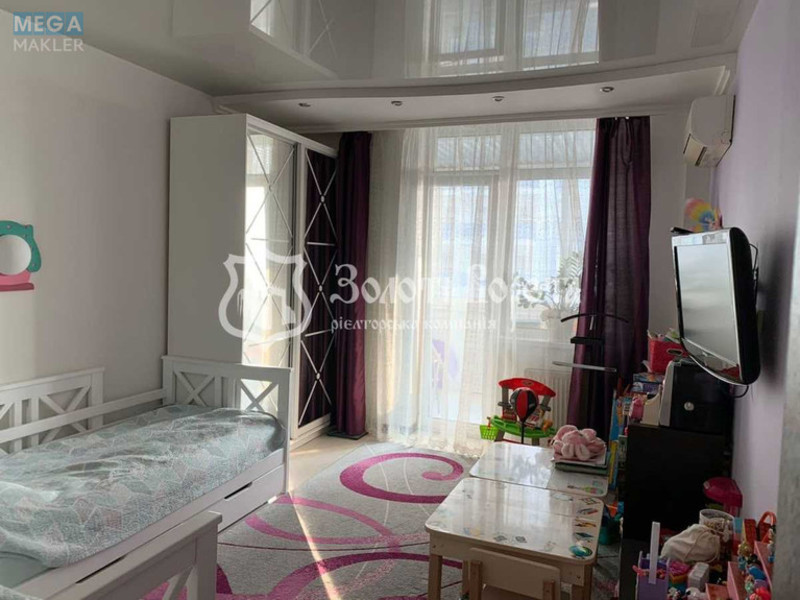 Продаж 1 кімнатної квартири (58,2/15/23,5), 17 пов. 24 пов. будинку, <a class="location-link" href="/kiev/" title="Недвижимость Київ">Київ</a>, <a class="location-link" href="/kiev/svyatoshinskij/" title="Недвижимость Святошинський район">Святошинський р-н</a>, Миколи Ушакова вул., 1б (изображение 10)