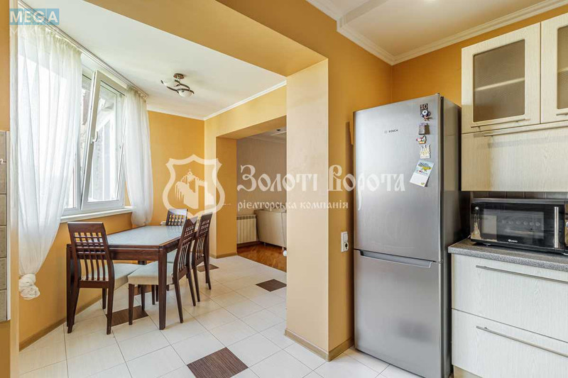 Продаж 3 кімнатної квартири (83/42/9), 7 пов. 16 пов. будинку, <a class="location-link" href="/kiev/" title="Недвижимость Київ">Київ</a>, <a class="location-link" href="/kiev/svyatoshinskij/" title="Недвижимость Святошинський район">Святошинський р-н</a>, Феодори Пушиної вул., 8 (изображение 5)