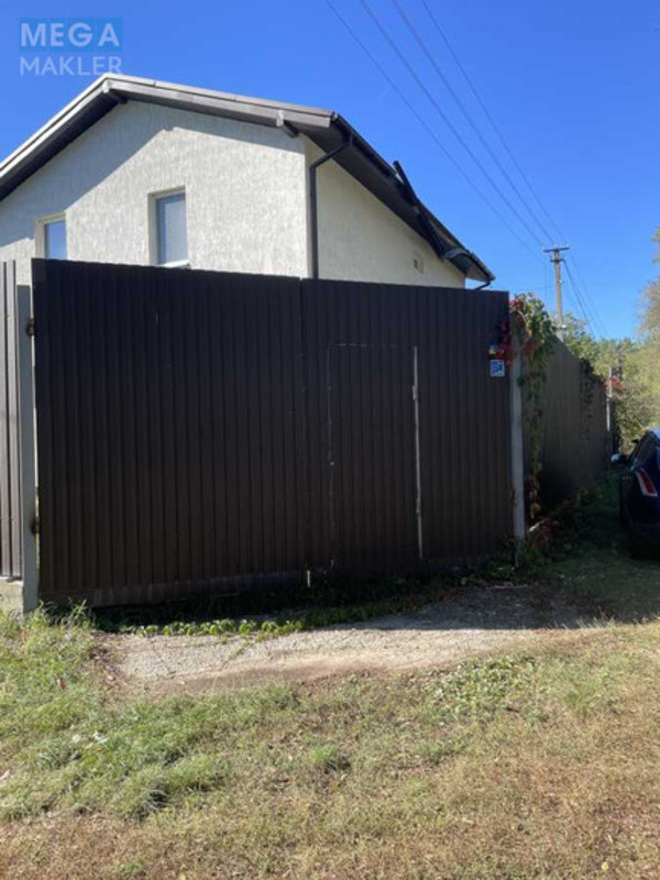 Продаж дома, 2 поверху, 178 кв.м, 4 кімнати, ділянка 6 соток, <a class="location-link" href="/rovzhy/" title="Недвижимость Ровжі">Ровжі</a>, Абрикосова (изображение 2)