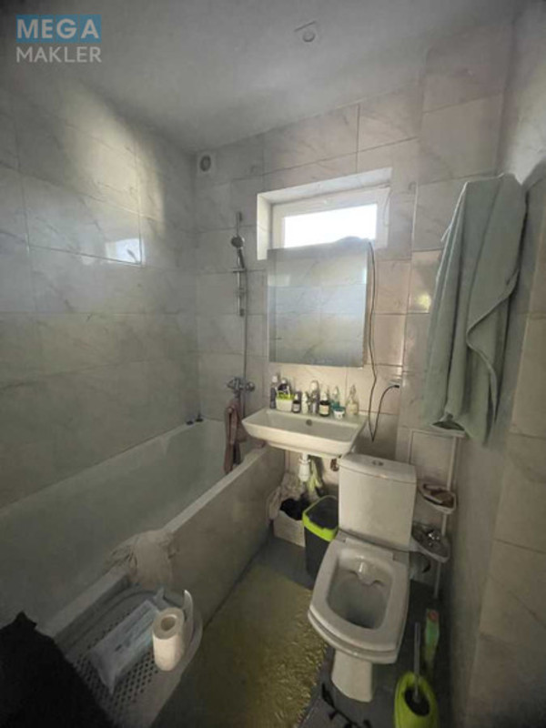 Продаж дома, 2 поверху, 178 кв.м, 4 кімнати, ділянка 6 соток, <a class="location-link" href="/rovzhy/" title="Недвижимость Ровжі">Ровжі</a>, Абрикосова (изображение 9)