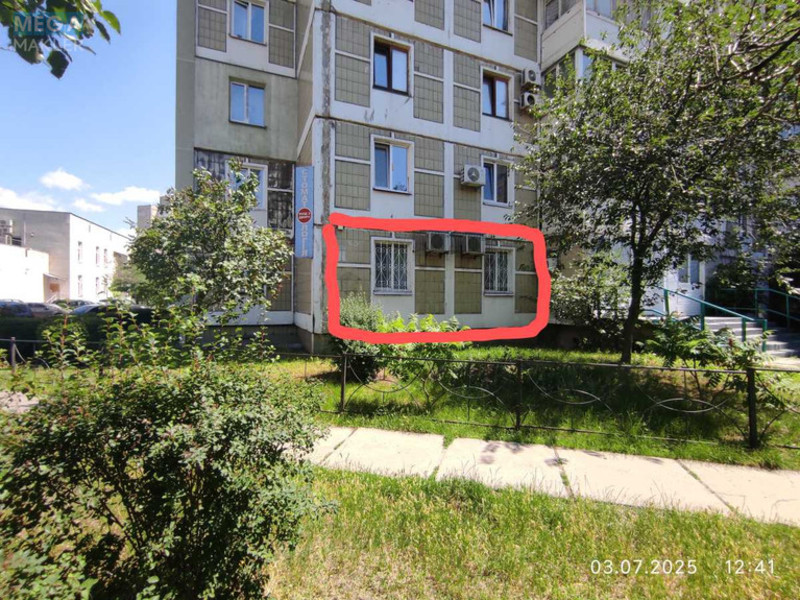 Продаж окремої будівлі/побудови, 35 кв.м, <a class="location-link" href="/kiev/" title="Недвижимость Київ">Київ</a>, <a class="location-link" href="/kiev/darnickij/" title="Недвижимость Дарницький район">Дарницький р-н</a>, Михайла Драгоманова вул., 23 (изображение 2)