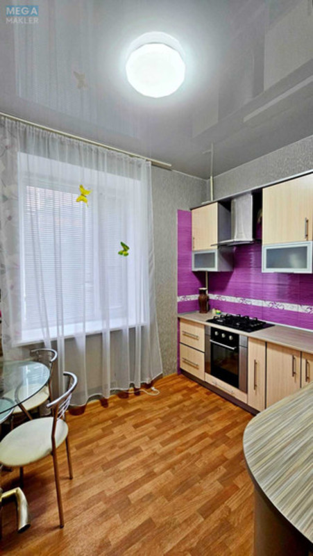 Продаж 1 кімнатної квартири (35/17,8/8,8), 1 пов. 3 пов. будинку, <a class="location-link" href="/dneprodzerzhinsk/" title="Недвижимость Кам'янське">Каменское</a>, Проспект Конституции, 40 (изображение 4)