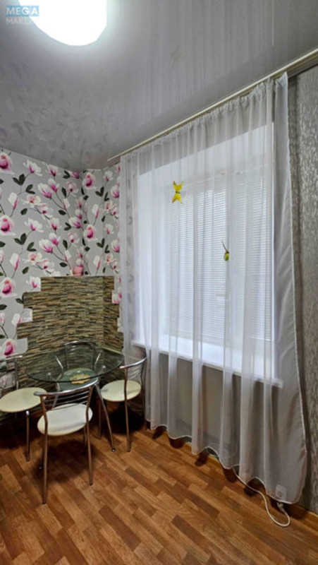 Продаж 1 кімнатної квартири (35/17,8/8,8), 1 пов. 3 пов. будинку, <a class="location-link" href="/dneprodzerzhinsk/" title="Недвижимость Кам'янське">Каменское</a>, Проспект Конституции, 40 (изображение 9)