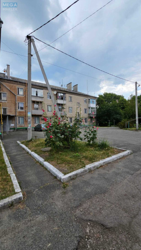 Продаж 1 кімнатної квартири (35/17,8/8,8), 1 пов. 3 пов. будинку, <a class="location-link" href="/dneprodzerzhinsk/" title="Недвижимость Кам'янське">Каменское</a>, Проспект Конституции, 40 (изображение 21)