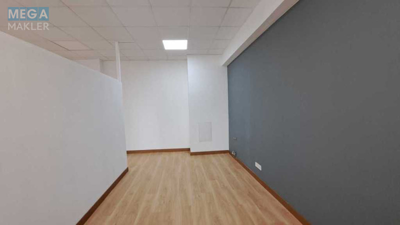Оренда комерційної нерухомості, 68 кв.м, под офис, <a class="location-link" href="/kiev/" title="Недвижимость Київ">Київ</a>, <a class="location-link" href="/kiev/dneprovskij/" title="Недвижимость Дніпровський район">Дніпровський р-н</a>, Евгения Сверстюка ул., 11б (изображение 6)