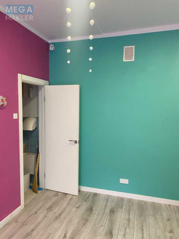 Продаж окремої будівлі/побудови, 116 кв.м, <a class="location-link" href="/kiev/" title="Недвижимость Київ">Київ</a>, <a class="location-link" href="/kiev/podolskij/" title="Недвижимость Подільський район">Подільський р-н</a>, Георгия Гонгадзе просп., 20 (изображение 19)