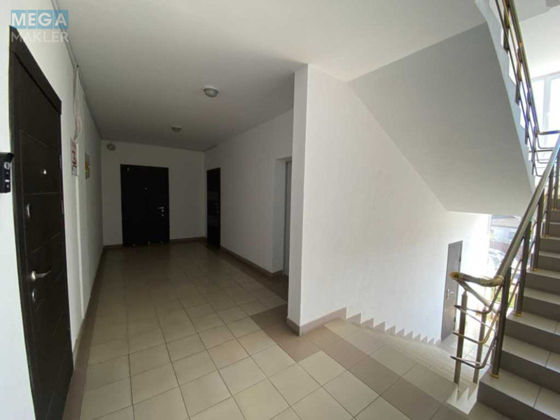 Продаж 3 кімнатної квартири (131,5/?/22,1), 3 пов. 9 пов. будинку, <a class="location-link" href="/khmelnitskiy/" title="Недвижимость Хмельницький">Хмельницький</a>, Паркова, 2/2 (изображение 14)