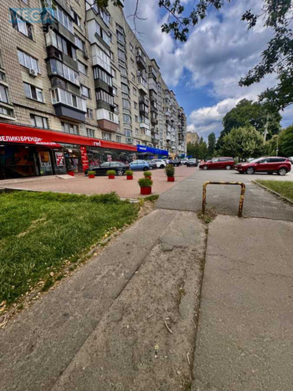 Продаж 2 кімнатної квартири (47/30/6), 6 пов. 9 пов. будинку, <a class="location-link" href="/kiev/" title="Недвижимость Київ">Київ</a>, <a class="location-link" href="/kiev/podolskij/" title="Недвижимость Подільський район">Подільський р-н</a>, Кирилівська вул., 127 (изображение 24)